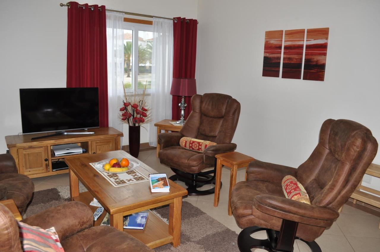Penthouse Maria, O Pomar Cabanas, Sea View 卡巴纳斯·德·塔维拉 外观 照片